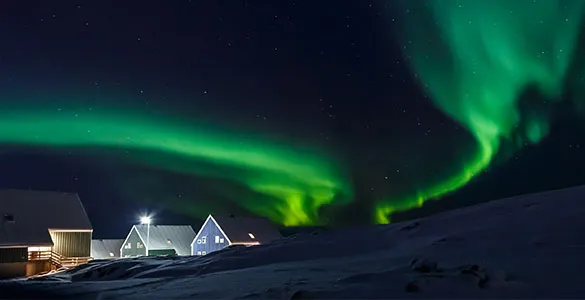 the-ultimate-christmas-bucket-list-8-ideas-for-holiday-mid-content-6